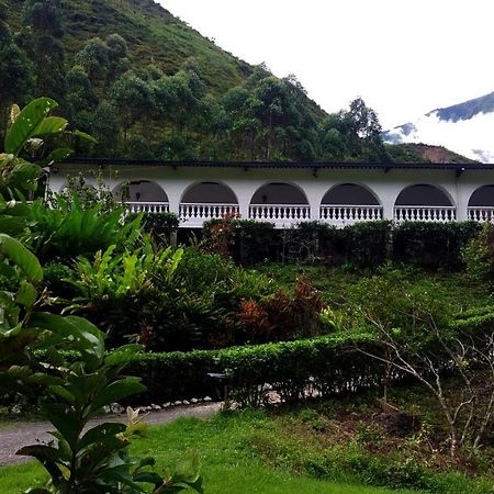 Hosteria La Eterna Primavera Huigra Esterno foto