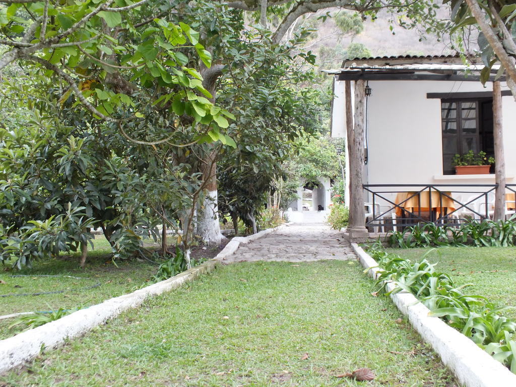 Hosteria La Eterna Primavera Huigra Esterno foto