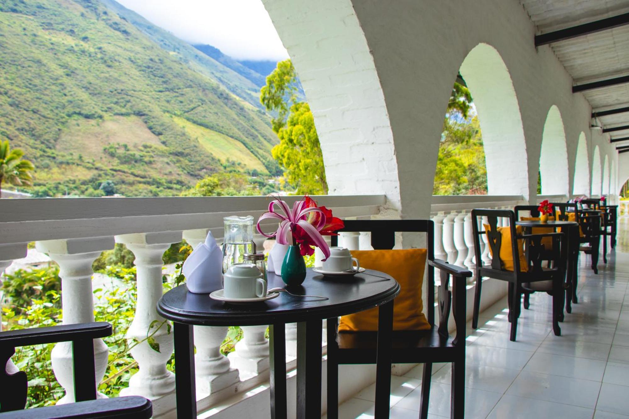 Hosteria La Eterna Primavera Huigra Esterno foto