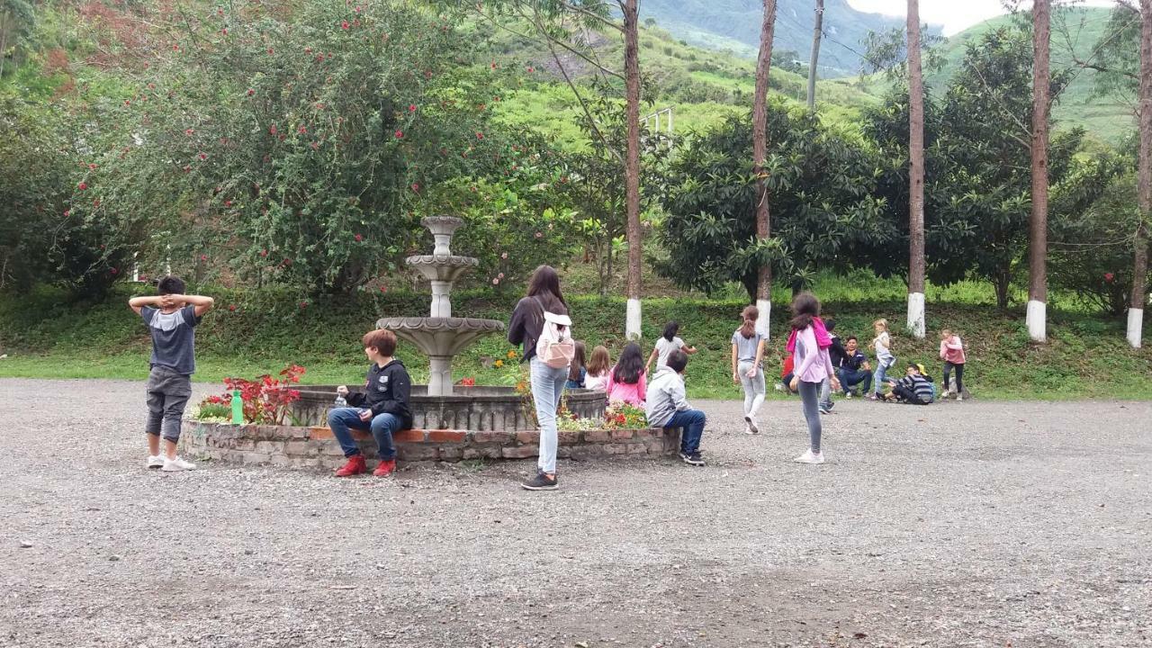 Hosteria La Eterna Primavera Huigra Esterno foto